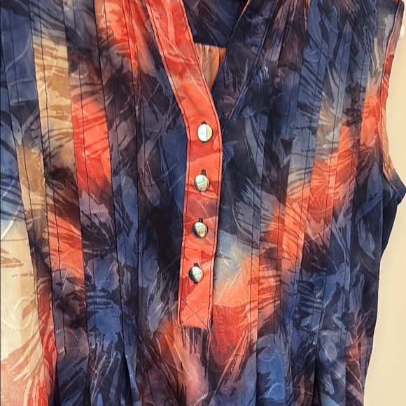 New Directions Blue and Orange Fitted Blouse Size SP - Picture 4 of 5